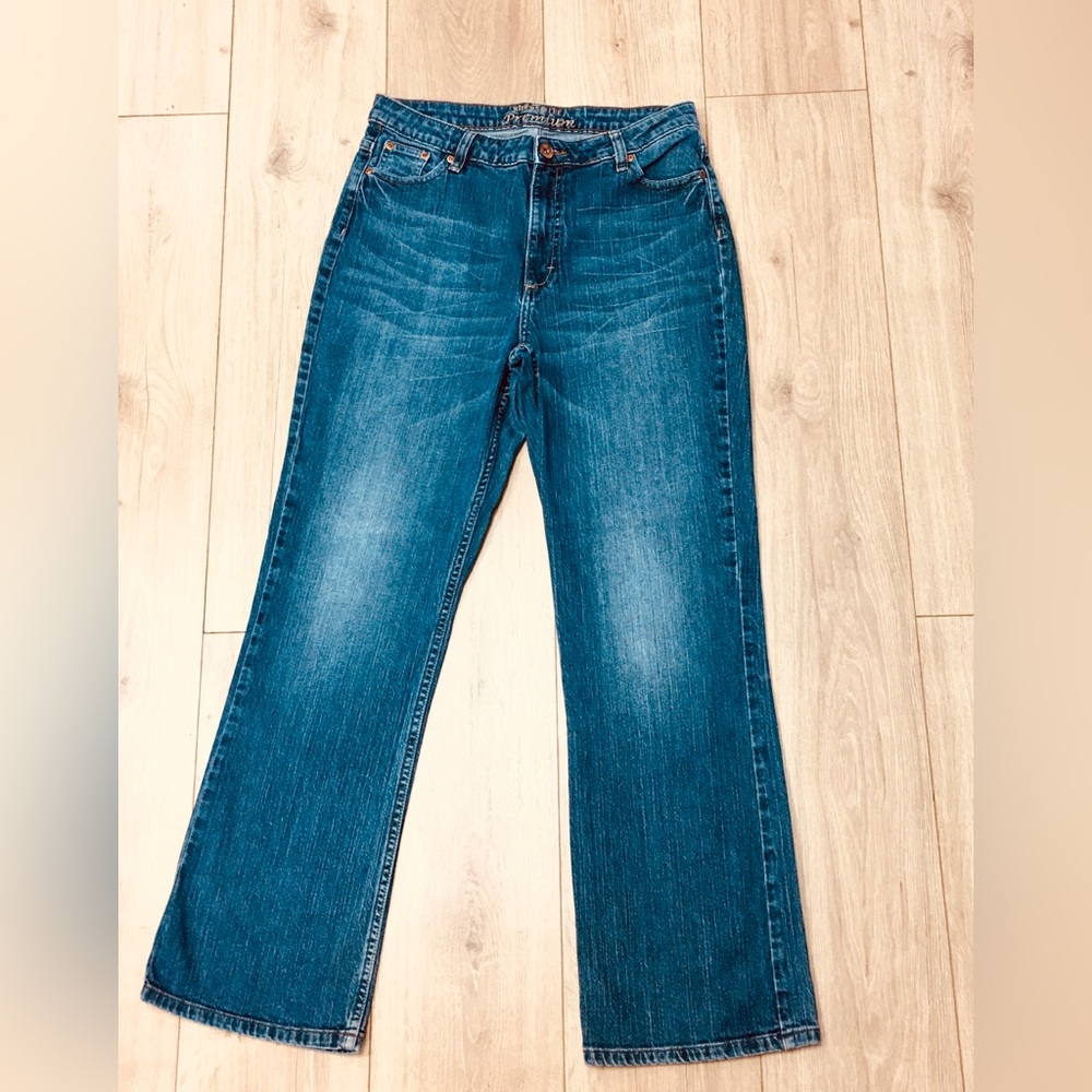 LEE Riders premium vintage denim jeans boot cut wide leg dark wash 32 whiskered